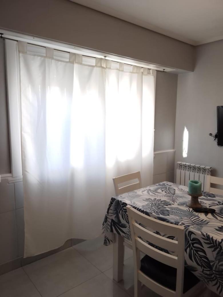 Ph Villa Marilyn 3 Ambientes Con Patio Y Parrilla En La Perla - Incluye Ropa De Cama Mar del Plata Esterno foto